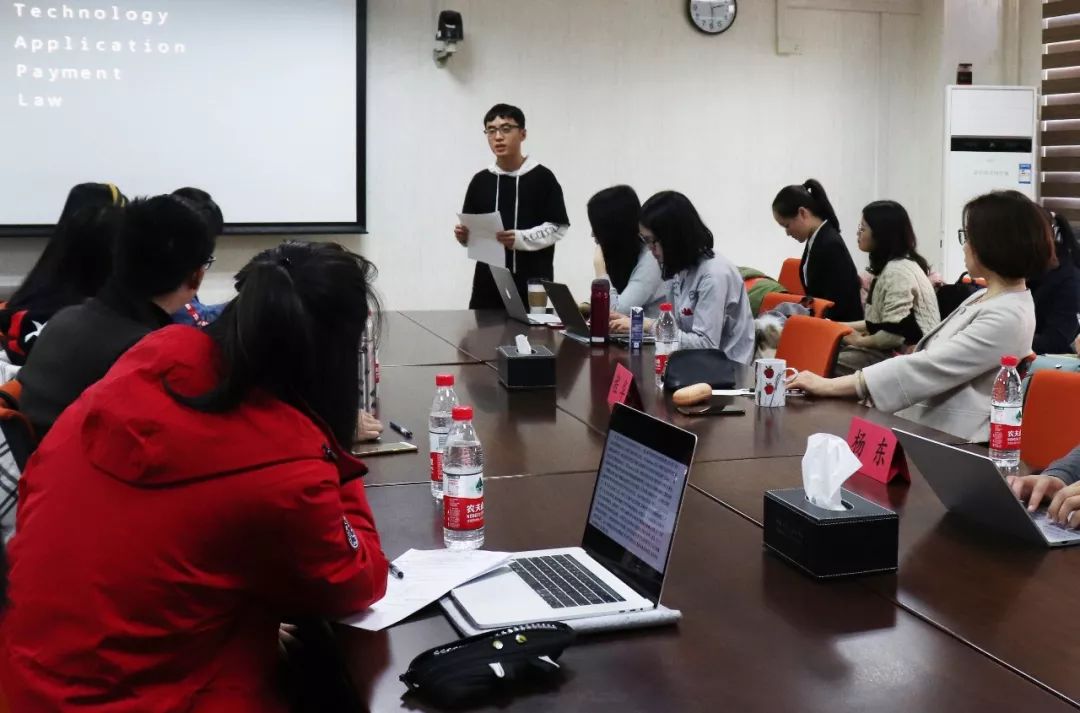 从传统金融到数字货币：虚拟货币如何改变我们的交易方式与理念_虚拟数字货币交易特性_虚拟数字货币的价值