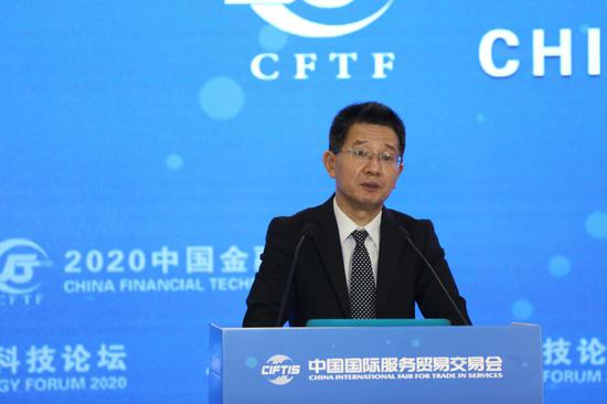 中国银行业协会副秘书长周更强在2020中国金融科技论坛上提出银行业数字化转型五点建议