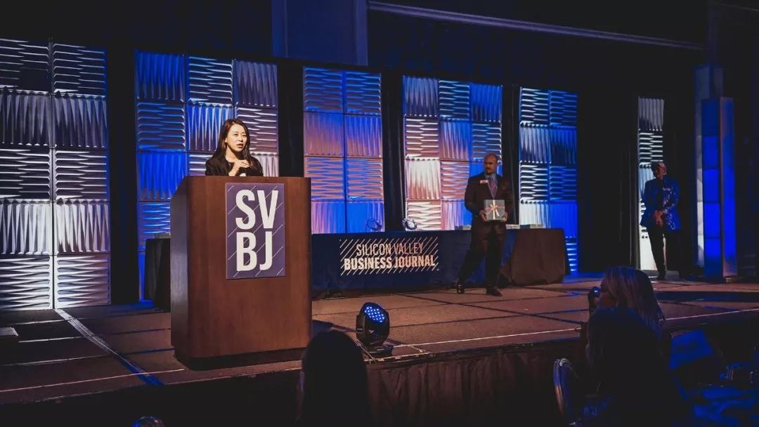 投资加密货币真的赚钱吗_探讨加密货币如何推动社交投资的新模式：提升投资透明度与信任感_加密货币投资者