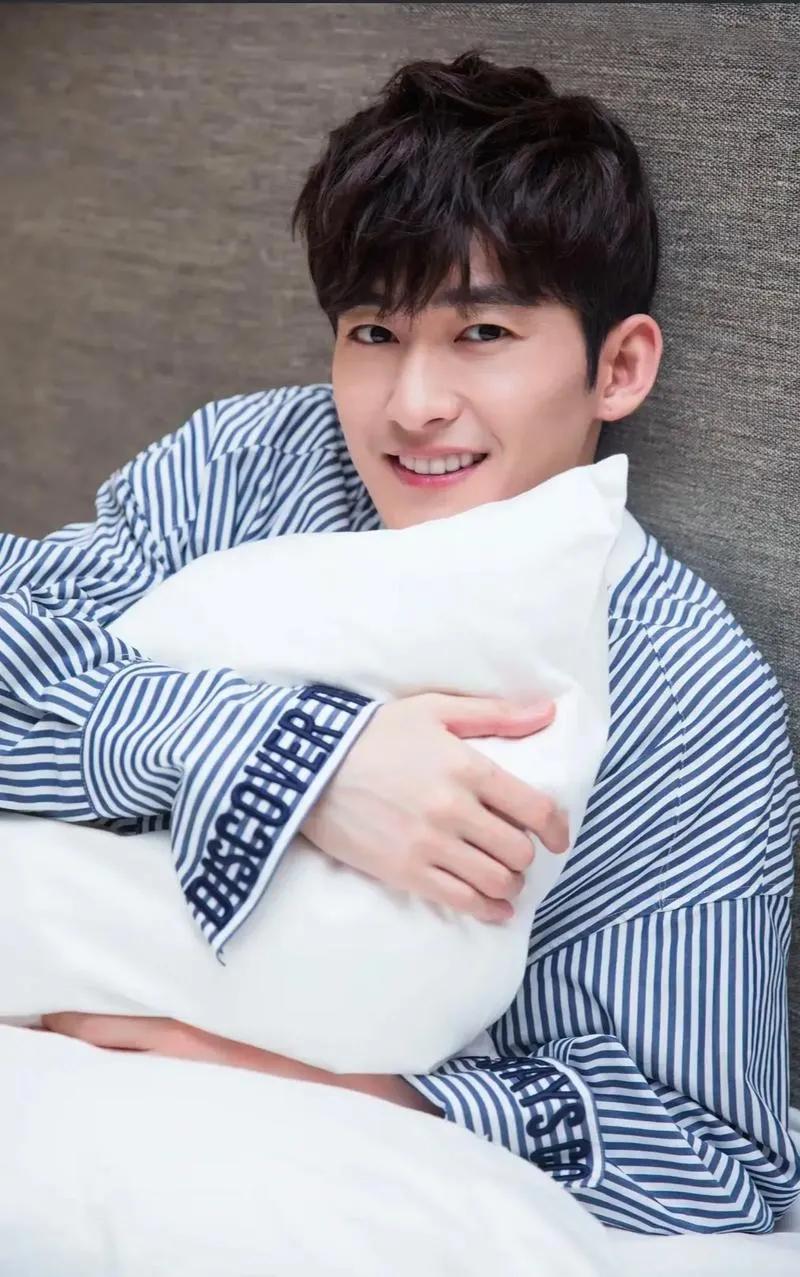 导演对演员的重要性_导演给你带来更多作品的演员：_导演作品演员更多带来什么影响