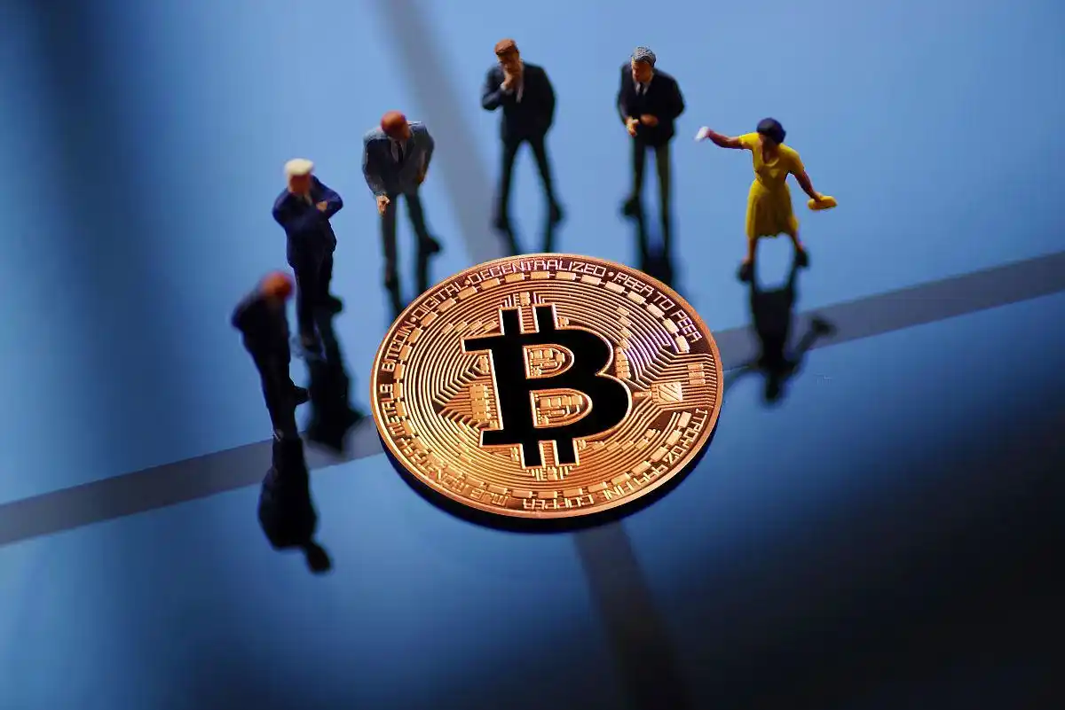 货币多元化_如何通过投资组合多样化选择数字货币_多元化货币体系