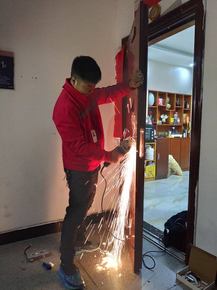 小米满意度回访电话_小米顾客满意度_小米的售后服务体验与用户满意度调查