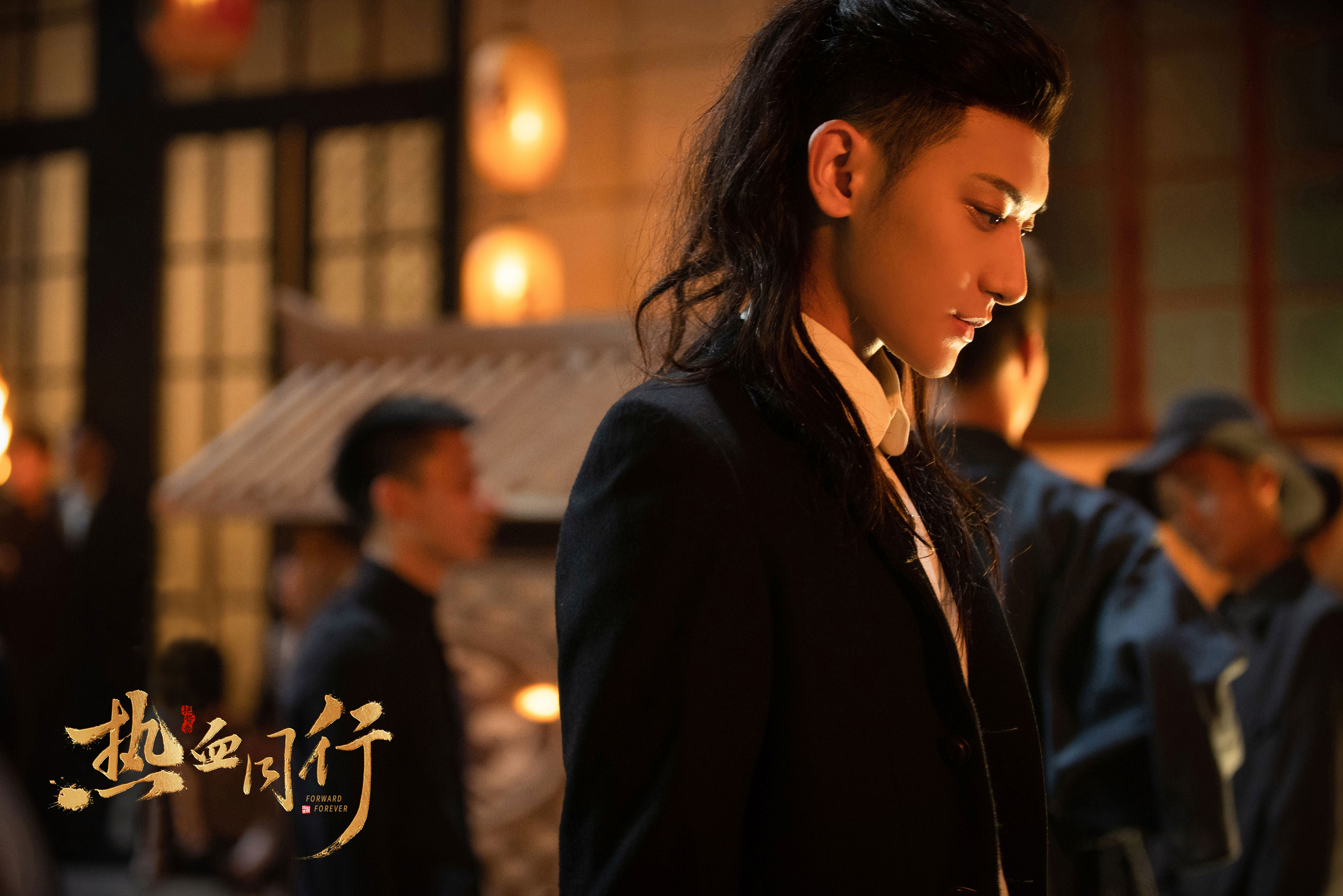 热血同行黄子韬唱的歌_黄子韬（Huang Zitao） - 参与《朝歌》和《热血同行》等剧。_热血同行黄子韬和胡冰卿吻戏