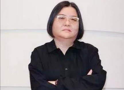 杨幂的个人生活与隐私守护_杨幂的私人照_杨幂的秘密是什么