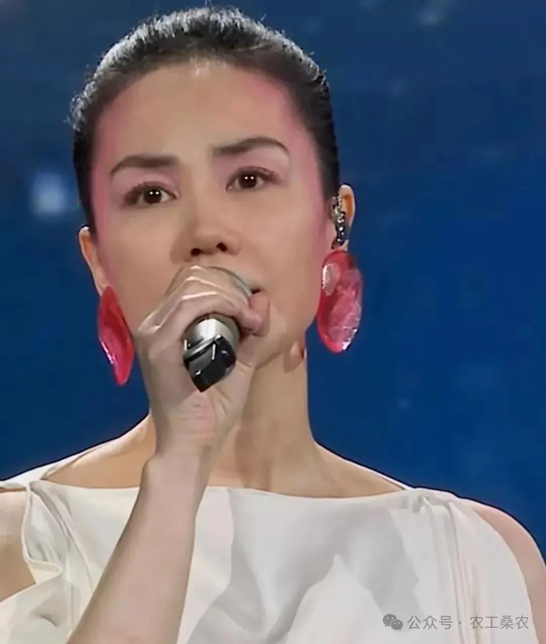 播放张柏芝演义_张柏芝在电影中的经典对话_张柏芝电影里的一段话