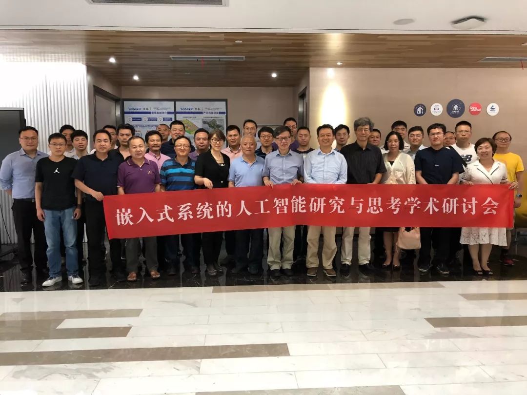 智能合约币有哪些_SOL币与人工智能的结合：如何推动创新与智能合约的发展_智能合约币种