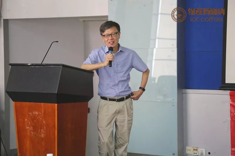 智能合约币有哪些_SOL币与人工智能的结合：如何推动创新与智能合约的发展_智能合约币种