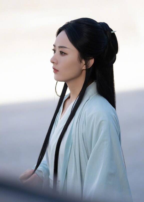 杨幂：华语影视的璀璨明星_杨幂璀璨辣妹裙_杨幂璀璨裙