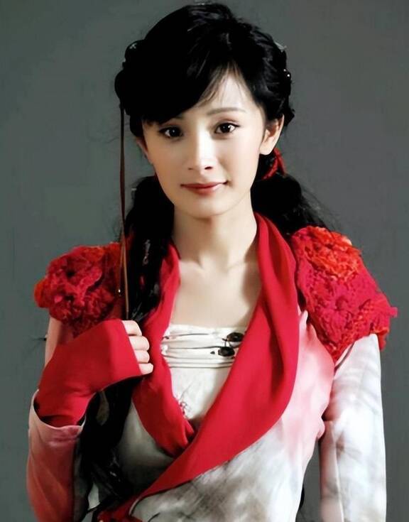 杨幂：华语影视的璀璨明星_杨幂璀璨裙_杨幂璀璨辣妹裙