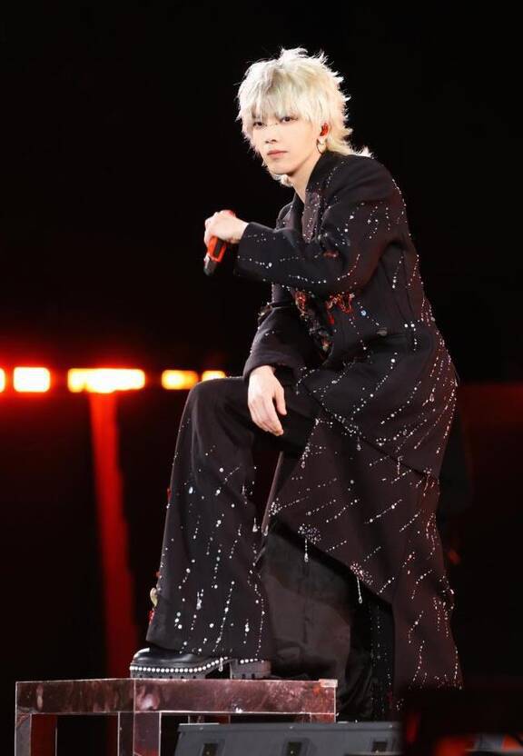 杨幂璀璨辣妹裙_杨幂璀璨裙_杨幂：华语影视的璀璨明星