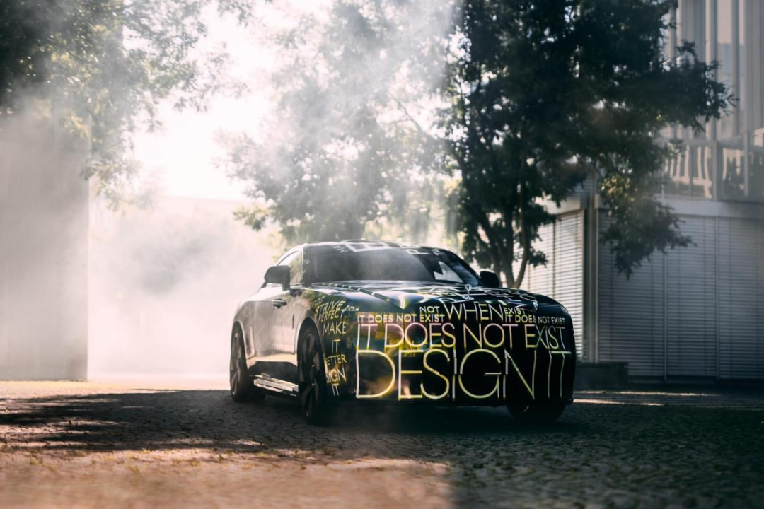 劳斯莱斯的未来科技：电动与自动驾驶_纯电动劳斯莱斯_电动劳斯莱斯价位多少钱