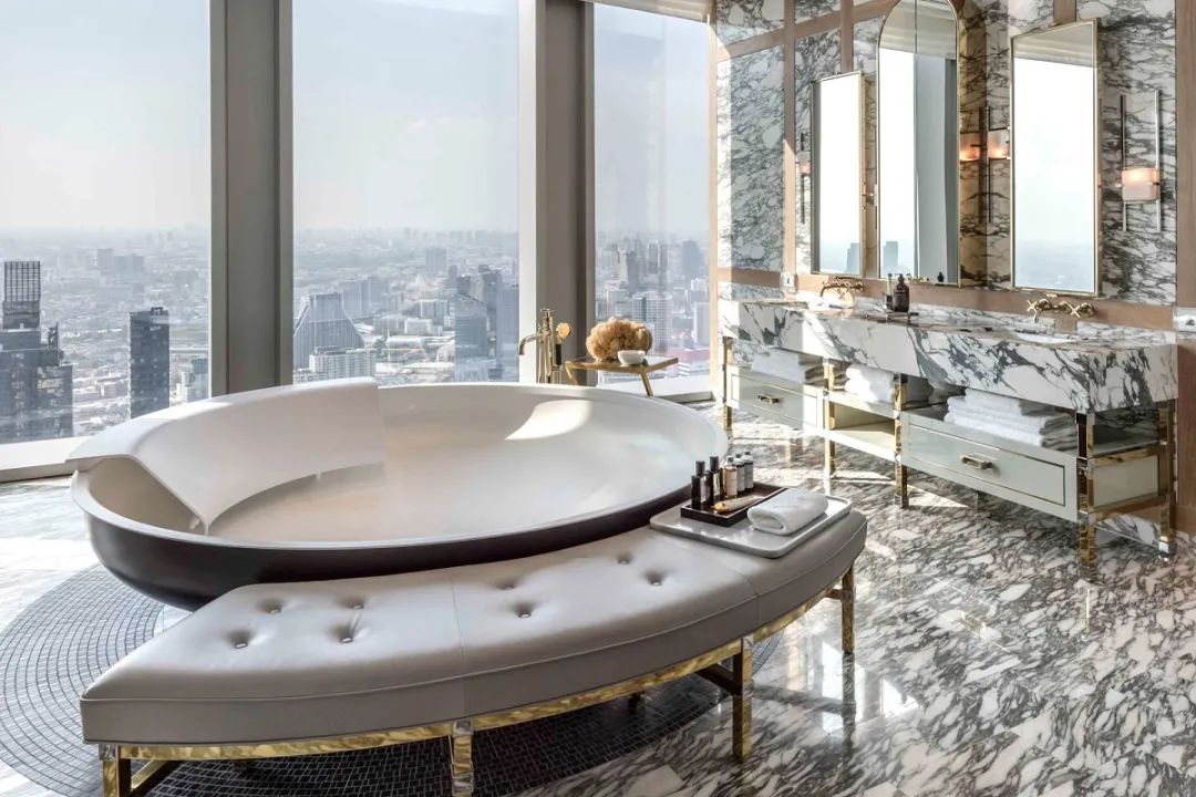 宾利在高端市场的品牌扩展计划_扩展高端宾利计划品牌市场营销_宾利目标市场