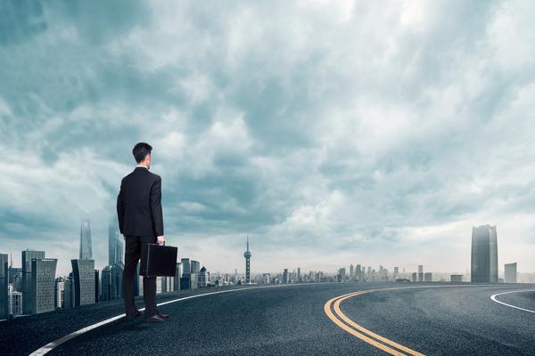 虚拟货币的合法性与风险：区块链技术下的去中心化交易解析