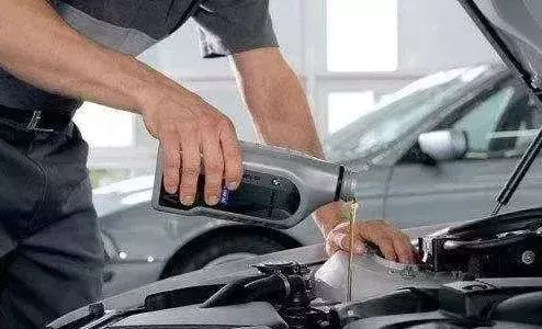 轮胎用机油保养_轮胎机油_汽车保养常识：机油更换与轮胎维护