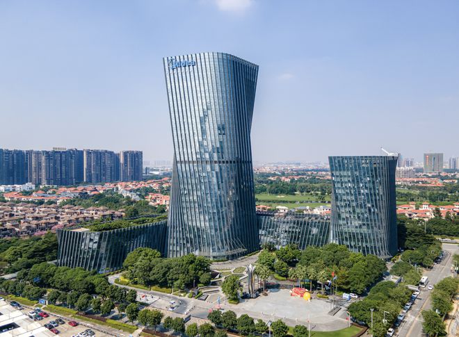 未来智能家居设计_何享健与智能家居的未来_未来家居智能生活