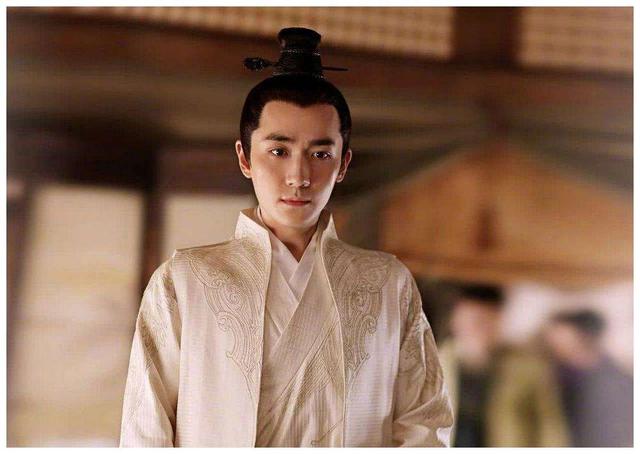 赵丽颖（Zhao Liying） - 知名于《花千骨》和《知否知否应是绿肥红瘦》等剧_赵丽颖知否古装_知否知否赵丽颖造型