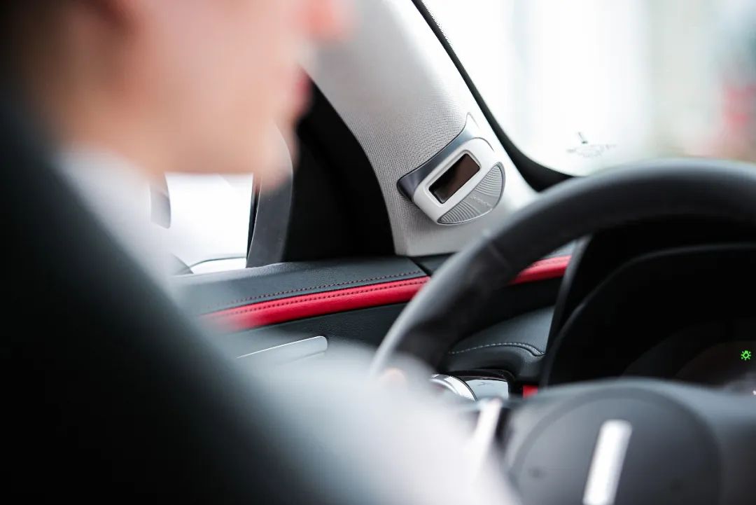 迈凯伦限量版跑车价格_迈凯伦限定跑车_限量版迈凯伦车型及其独特魅力