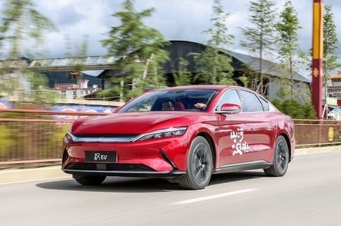 迈凯伦的内饰配置与个性化选择_迈凯伦p1内饰_迈凯伦内饰真实图片