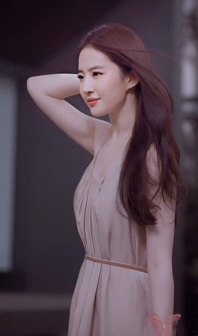 刘亦菲如何影响了年轻一代_刘亦菲年轻时的美照_刘亦菲年轻的时候