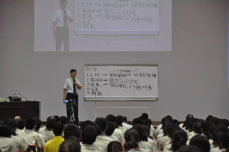 年轻人才培养方法_青年人才培养的重要性_秦英林如何培养年轻人才