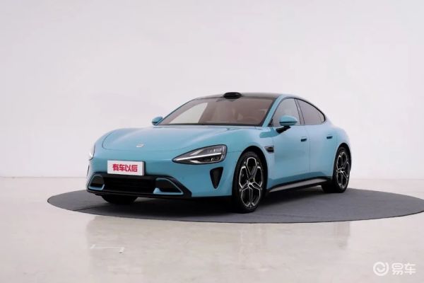 小米SU7电动轿车：CTB电池车身一体化技术与后车身一体压铸的革新设计