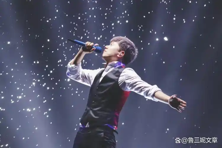 张杰综艺_张杰综艺节目视频_张杰在综艺节目中展现多才多艺，收获粉丝喜爱