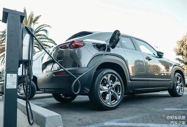 汽车充电费计入什么科目_车辆充电算什么费用_如何管理电力汽车的充电费用？