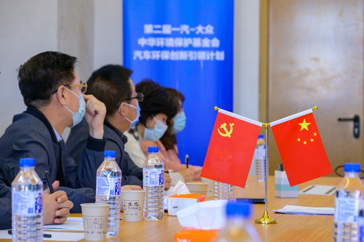 汽车未来的设计趋势：环保与科技_未来的环保汽车介绍_汽车环保未来发展设想