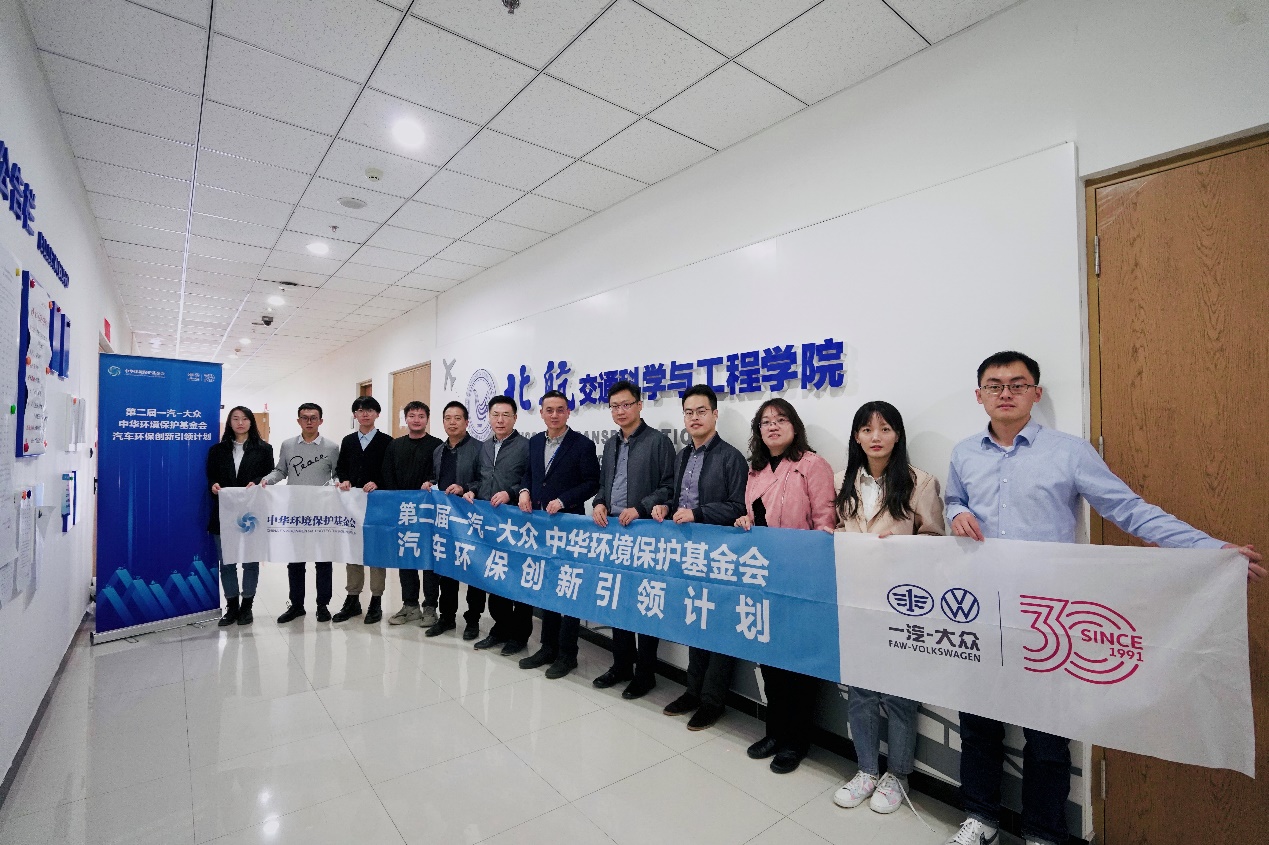 汽车未来的设计趋势：环保与科技_未来的环保汽车介绍_汽车环保未来发展设想