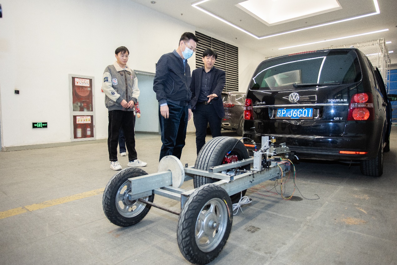 汽车环保未来发展设想_未来的环保汽车介绍_汽车未来的设计趋势：环保与科技