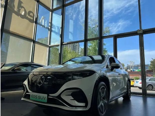 奔驰战略合作伙伴_奔驰拓展合作品牌市场分析_奔驰的品牌合作与市场拓展