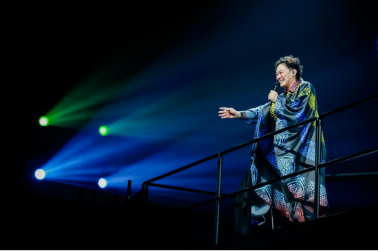 陈奕迅参与音乐节演出，现场气氛热烈_陈奕迅演出2021_陈奕迅活动