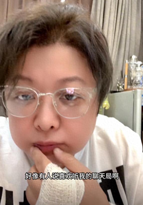 韩红瘦身亮相预告大事，2025全球巡演引歌迷期待