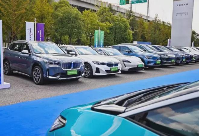 燃油对冲_冲击燃料是什么_燃油车价格下调对新能源汽车市场的冲击