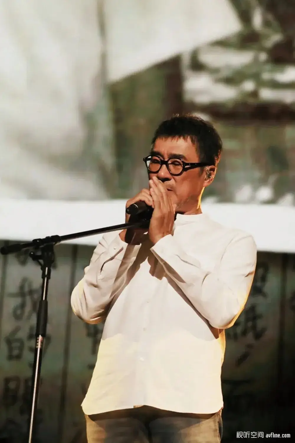 李宗盛与国际乐坛巨星同台献艺，展现华语音乐实力_华语乐坛的巨星_华语乐坛十大巨星2020