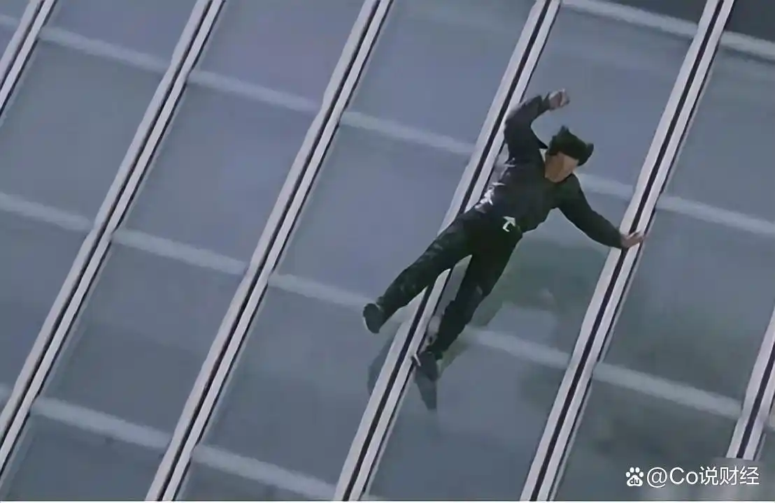 成龙华语电影地位历史中的演员_成龙华语电影杰出贡献演员_成龙在华语电影历史中的地位