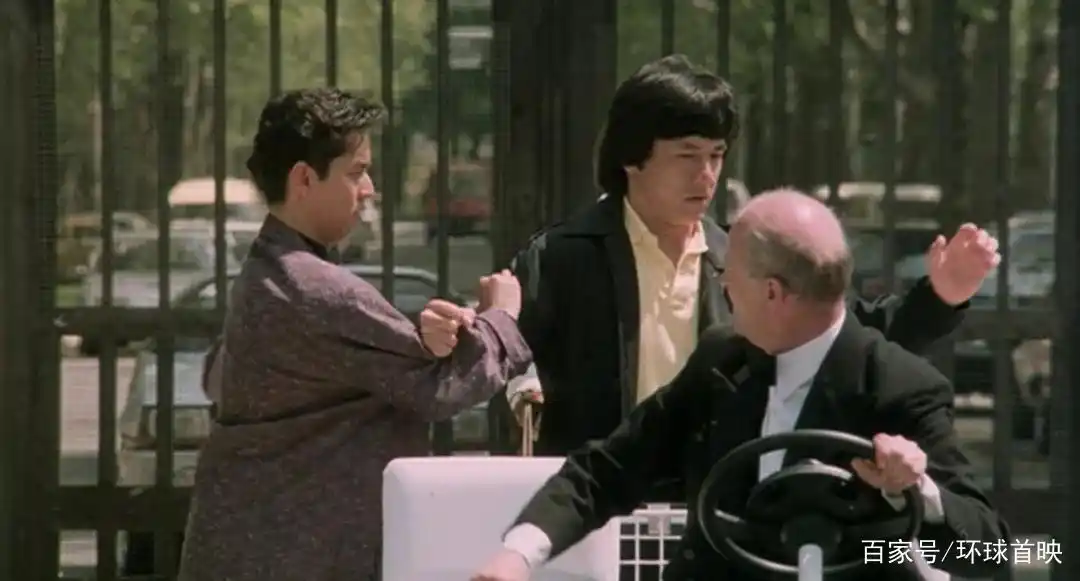 成龙华语电影杰出贡献演员_成龙在电影界的地位_成龙在华语电影历史中的地位