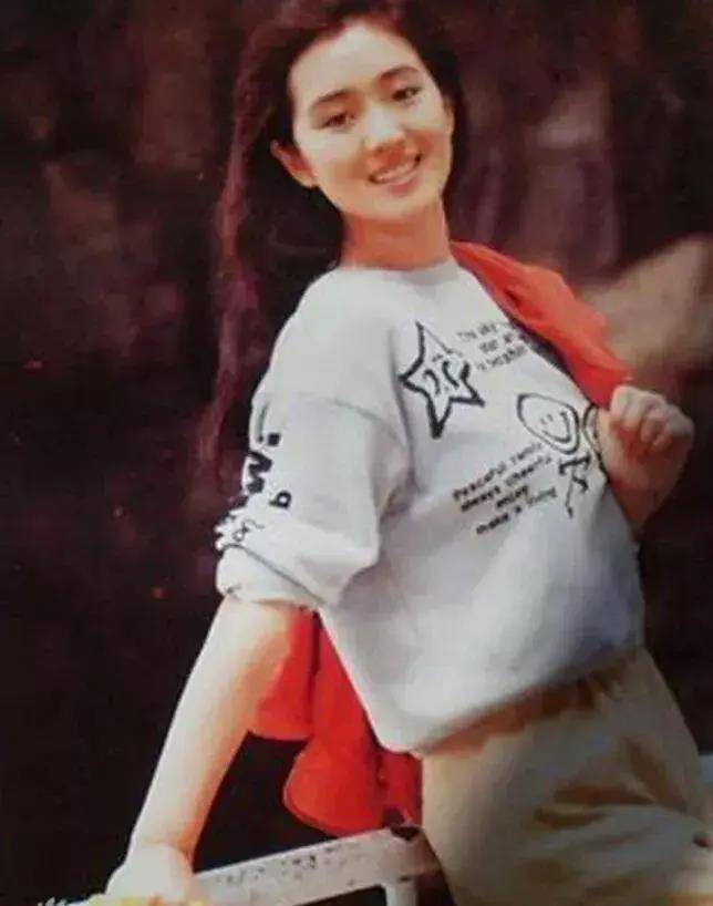 巩俐塑造角色_巩俐与经典悲剧角色的演绎_巩俐话剧