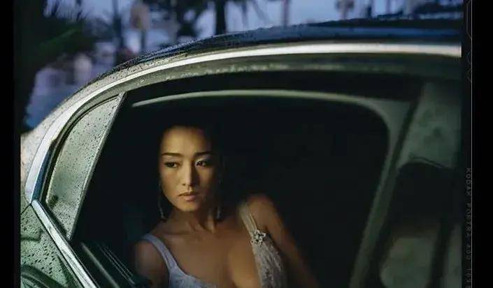 巩俐话剧_巩俐与经典悲剧角色的演绎_巩俐塑造角色