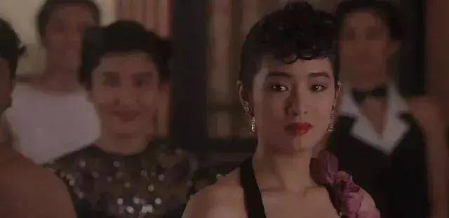 巩俐话剧_巩俐塑造角色_巩俐与经典悲剧角色的演绎