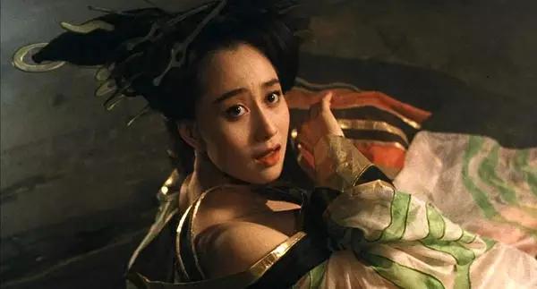 林青霞扮演的角色_林青霞的演技_林青霞的经典反派角色与挑战