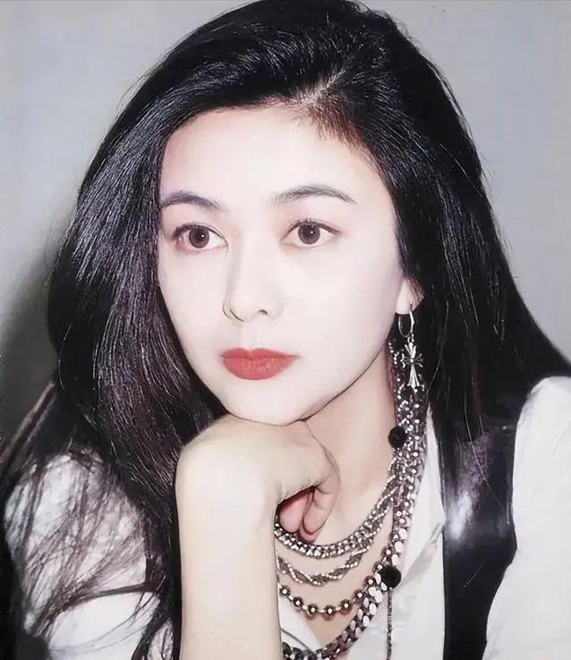 关之琳的影视作品中的情感表达_关之琳的情感_关之琳经典台词