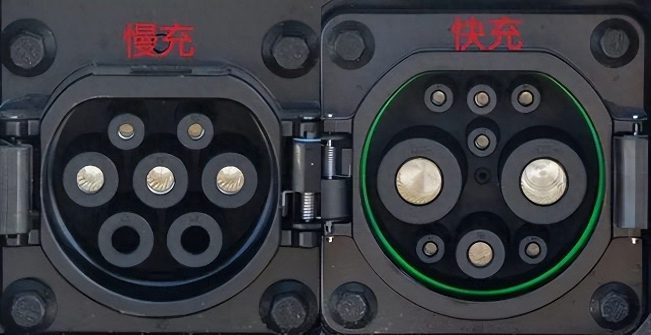 电动汽车充电设备有哪些类型_如何选择电动汽车的充电设备？_电动充电汽车设备选择哪个