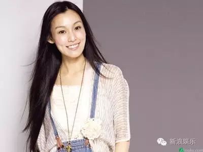 诺诺看昔日范玮琪变身超有女人味 天仙旧照性感舞姿迷人