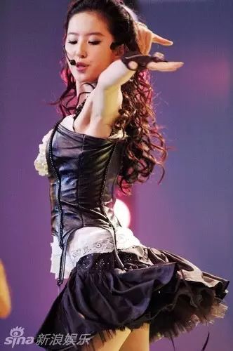 范玮琪歌曲_范玮琪跟张韶涵到底怎么回事_范玮琪