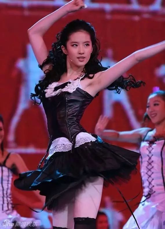 范玮琪歌曲_范玮琪跟张韶涵到底怎么回事_范玮琪